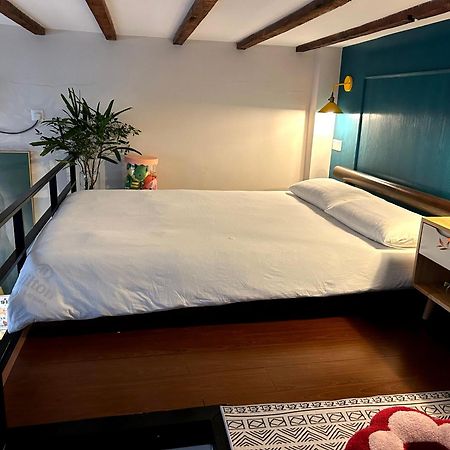 Shanghai Hills & Zinn City Bnb Near Line13 Mid Huaihai Rd & Changle Rd Zewnętrze zdjęcie