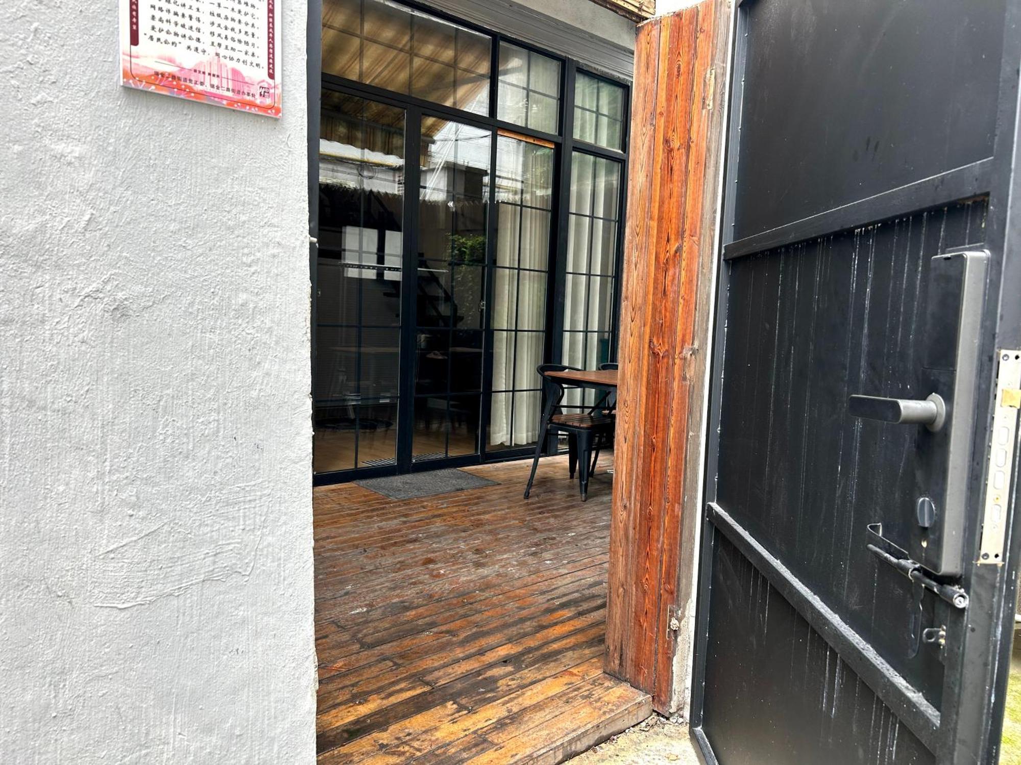 Shanghai Hills & Zinn City Bnb Near Line13 Mid Huaihai Rd & Changle Rd Zewnętrze zdjęcie
